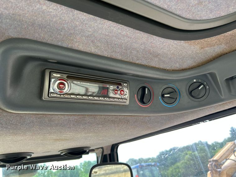 image for item OK9728 New Holland TS100  tractor