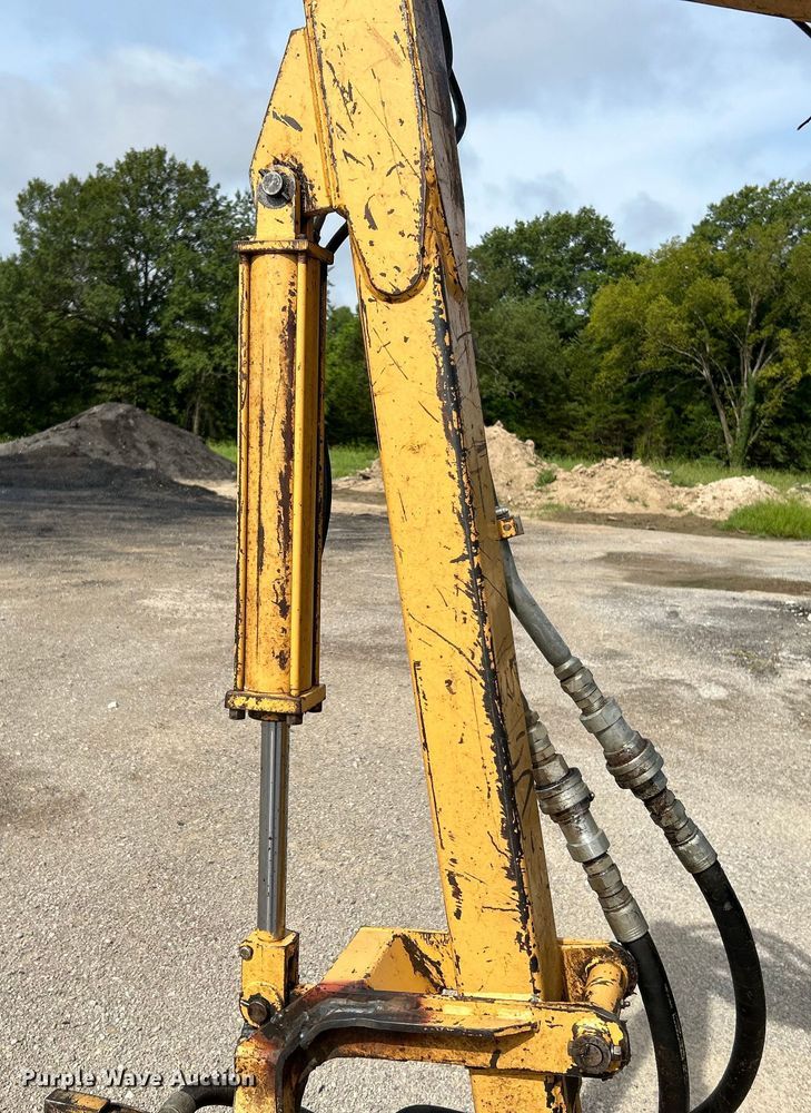 image for item OK9728 New Holland TS100  tractor