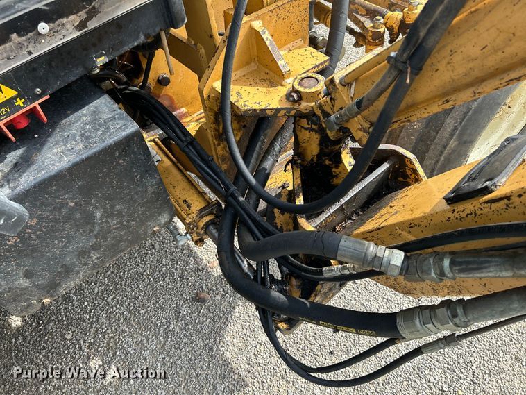 image for item OK9728 New Holland TS100  tractor