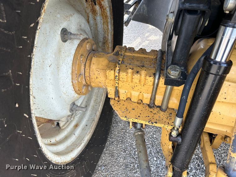 image for item OK9728 New Holland TS100  tractor