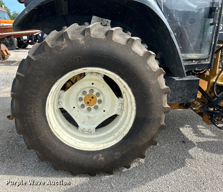 image for item OK9728 New Holland TS100  tractor