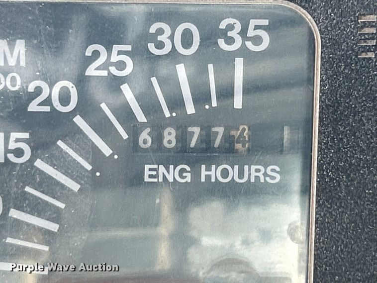 image for item OK9729 1991 International 4900  dump truck