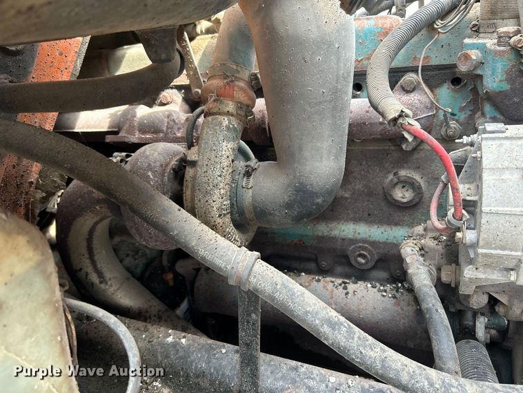 image for item OK9729 1991 International 4900  dump truck