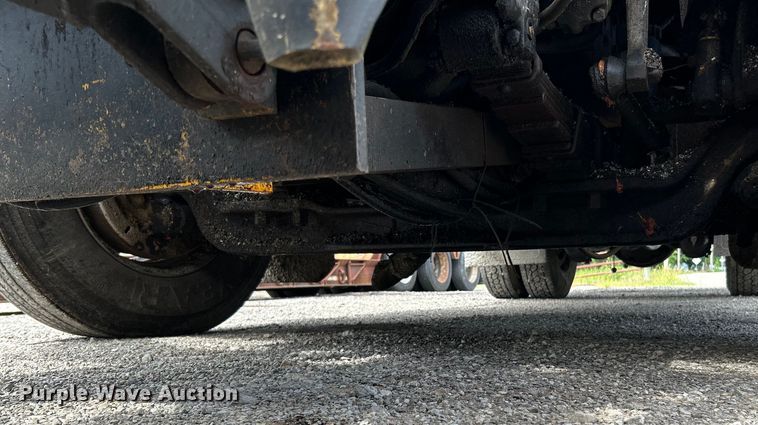 image for item OK9729 1991 International 4900  dump truck