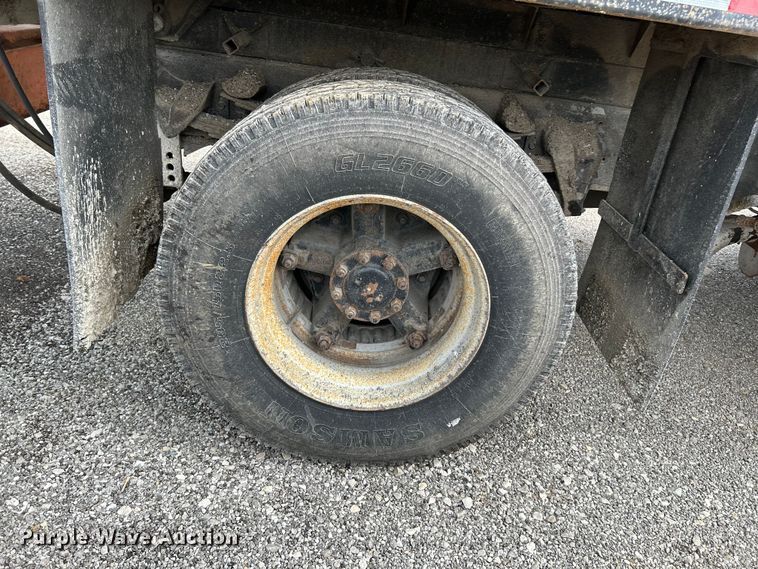 image for item OK9729 1991 International 4900  dump truck