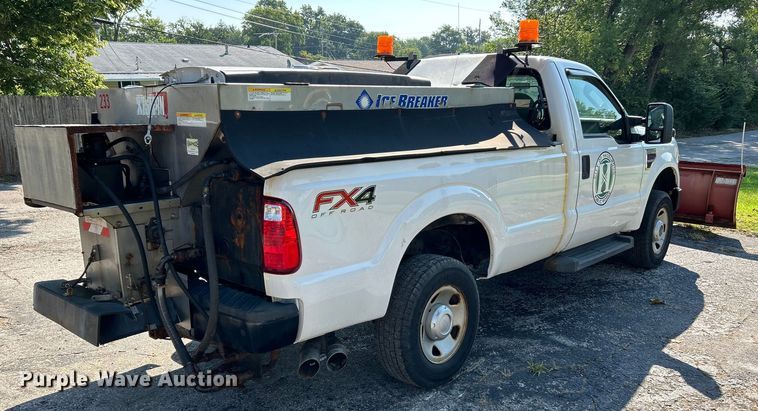 image for item OK9747 2008 Ford F350 Super Duty XL  pickup truck
