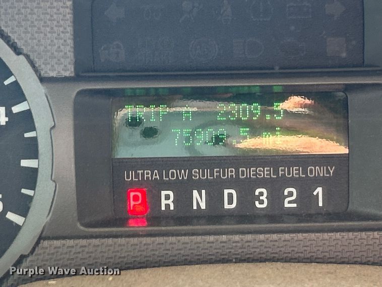 image for item OK9747 2008 Ford F350 Super Duty XL  pickup truck