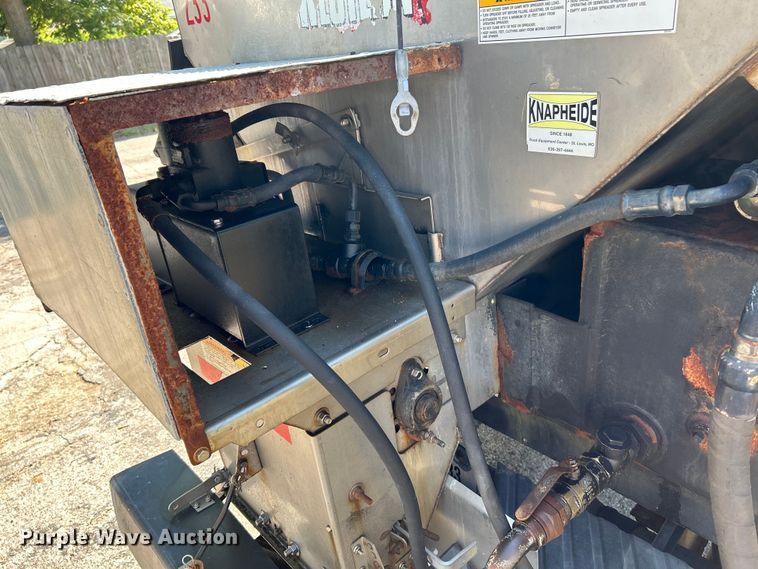 image for item OK9747 2008 Ford F350 Super Duty XL  pickup truck