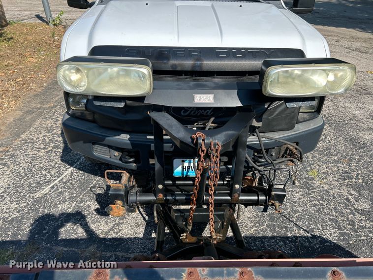 image for item OK9747 2008 Ford F350 Super Duty XL  pickup truck