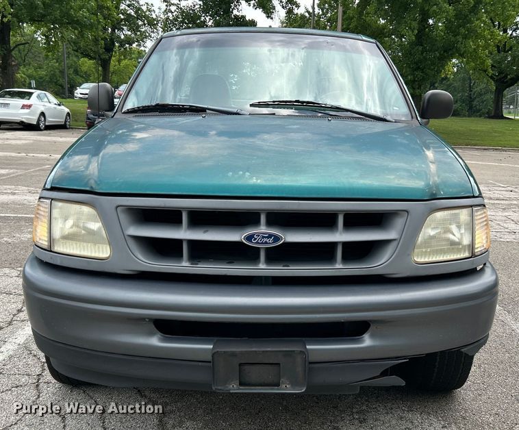 image for item OK9751 1998 Ford F150  pickup truck