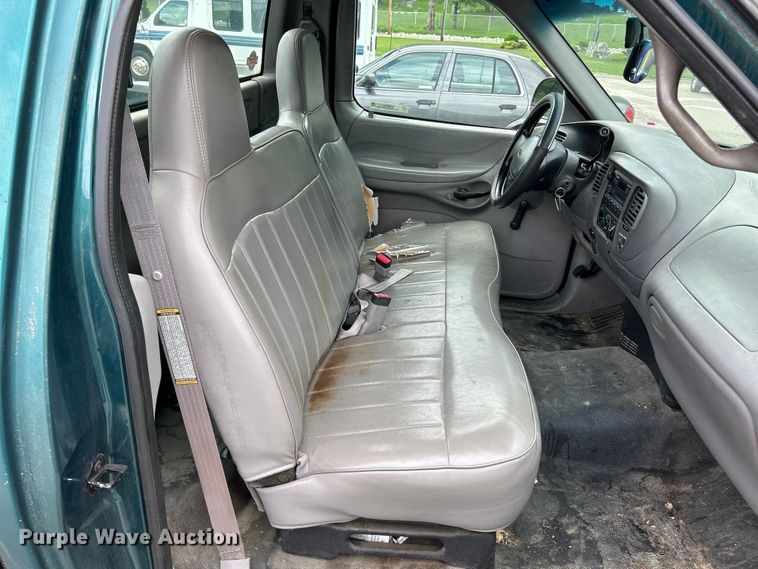 image for item OK9751 1998 Ford F150  pickup truck