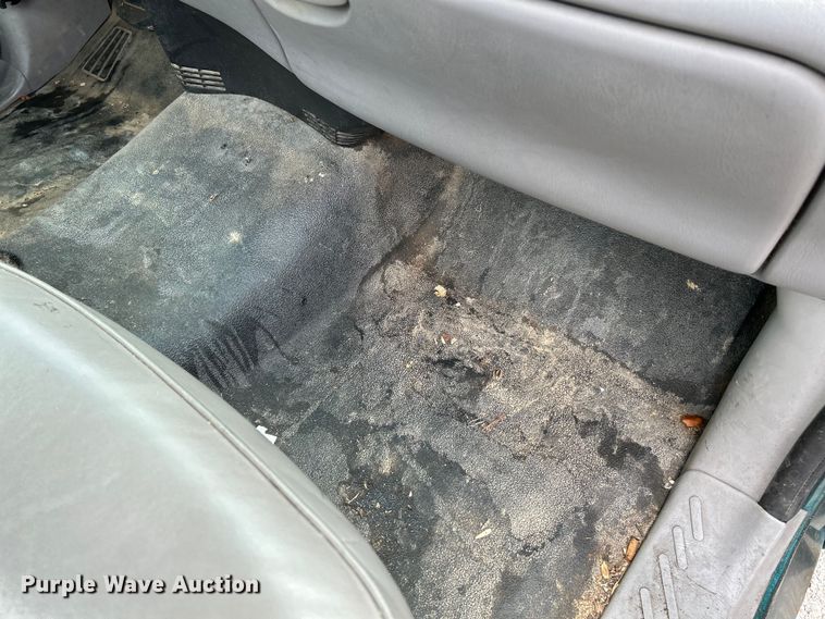 image for item OK9751 1998 Ford F150  pickup truck