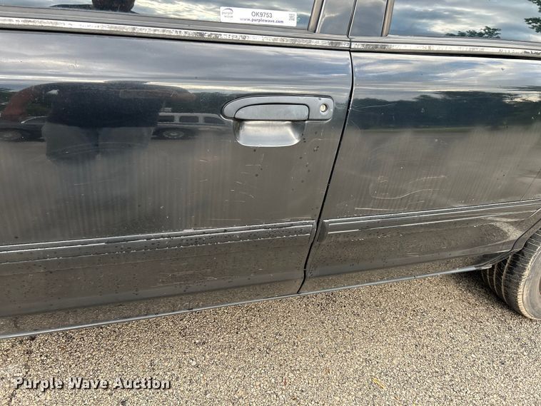 image for item OK9753 2010 Ford Crown Victoria Police Interceptor