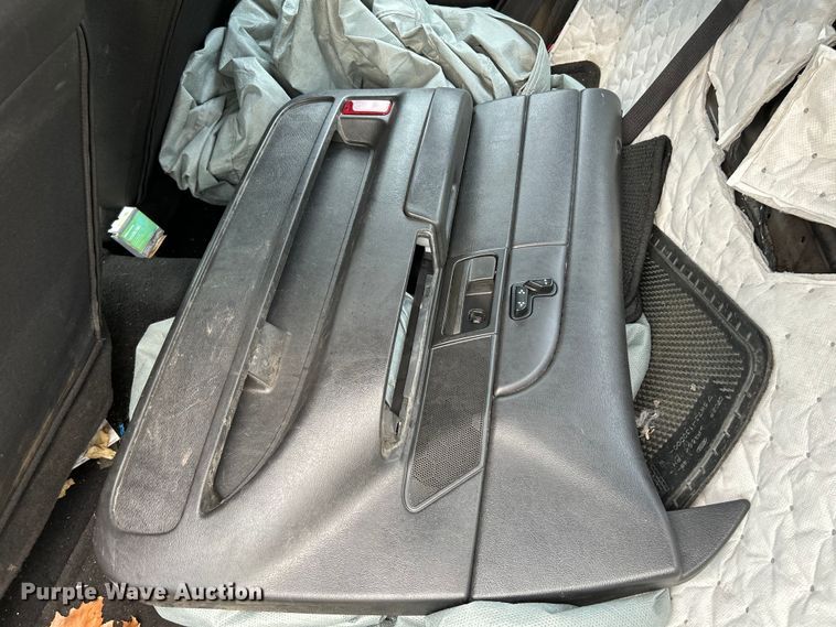 image for item OK9753 2010 Ford Crown Victoria Police Interceptor