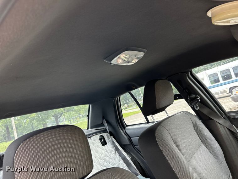 image for item OK9753 2010 Ford Crown Victoria Police Interceptor