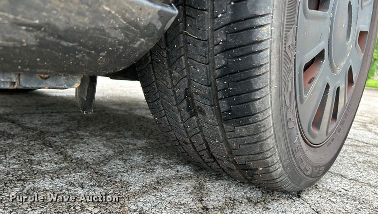 image for item OK9753 2010 Ford Crown Victoria Police Interceptor