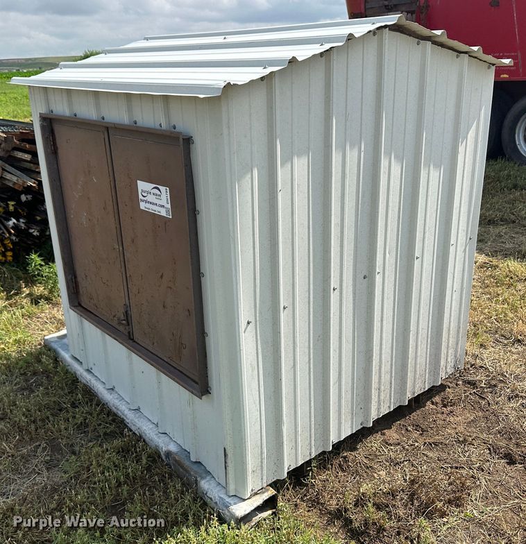 image for item DH1799 Livestock equipment