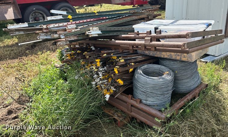 image for item DH1799 Livestock equipment