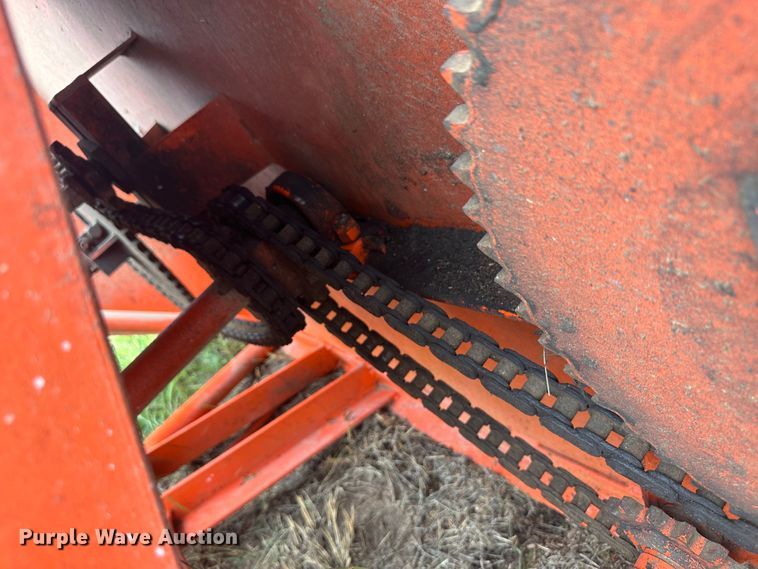 image for item DH1800 Fair 848A  snow blower