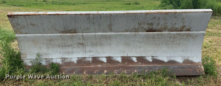 image for item DH1800 Fair 848A  snow blower