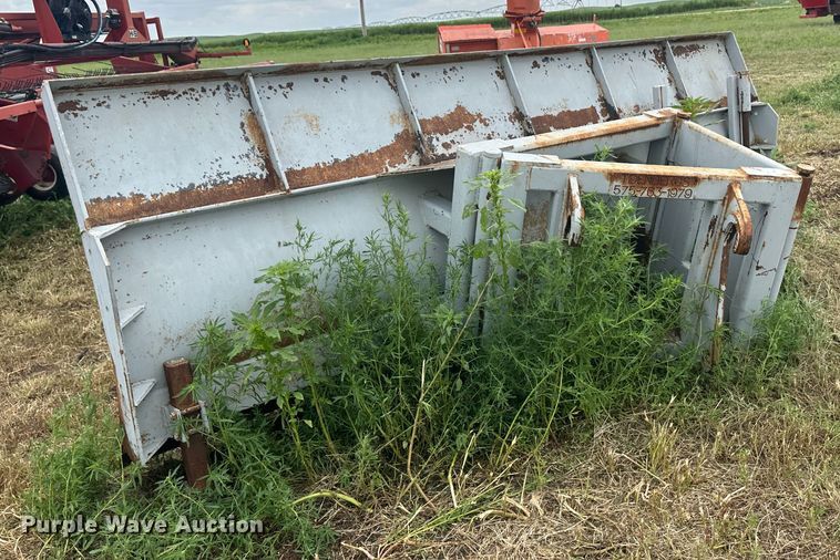 image for item DH1800 Fair 848A  snow blower