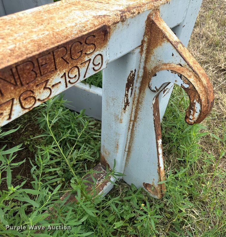 image for item DH1800 Fair 848A  snow blower