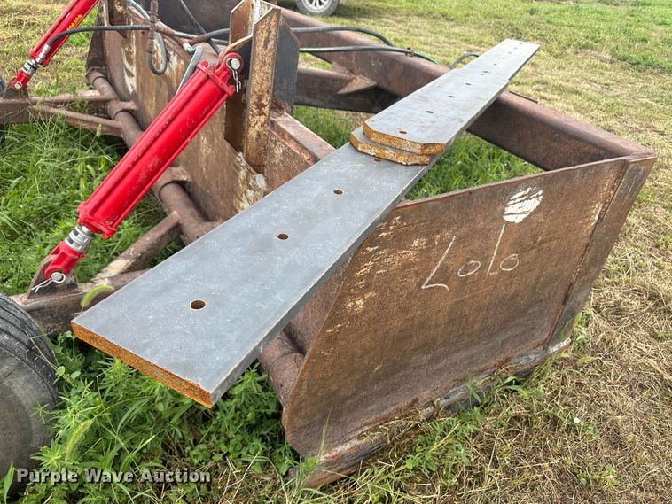 image for item DH1801 Agriculture attachments