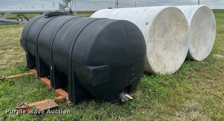 image for item DH1802 (3) poly tanks