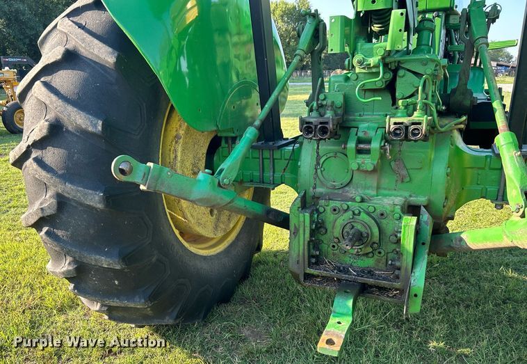 image for item DI7917 John Deere 4010  tractor