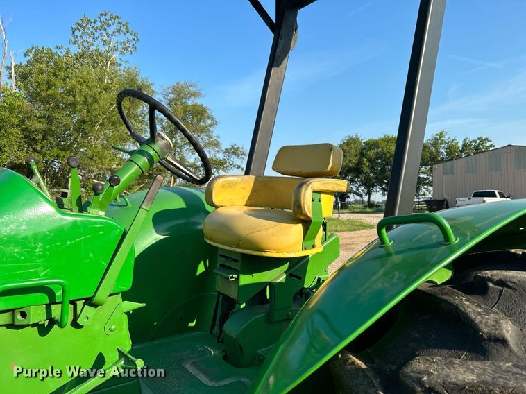 image for item DI7917 John Deere 4010  tractor