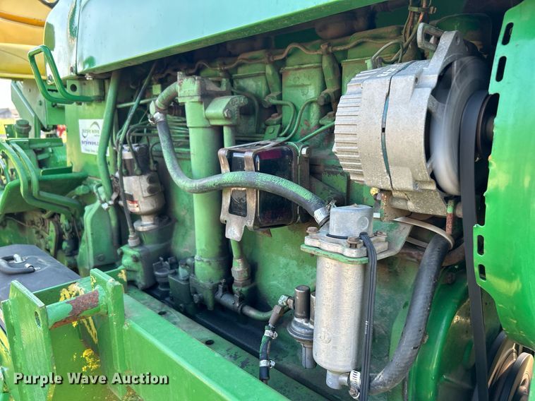 image for item DI7917 John Deere 4010  tractor