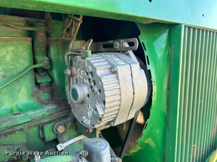 image for item DI7917 John Deere 4010  tractor