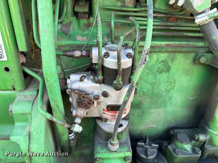 image for item DI7917 John Deere 4010  tractor