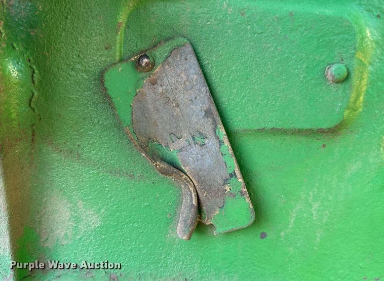 image for item DI7917 John Deere 4010  tractor