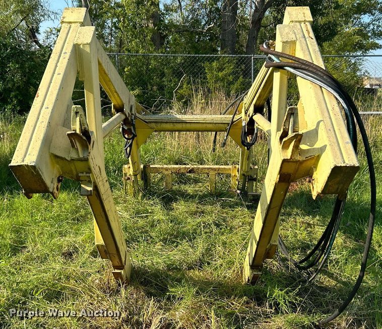 image for item DI7917 John Deere 4010  tractor