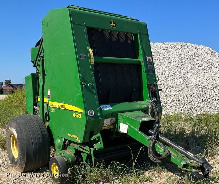 image for item DM1994 2011 John Deere 468 Mega Wide Plus  round baler