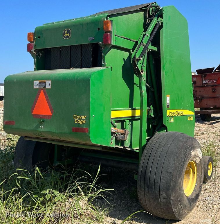 image for item DM1994 2011 John Deere 468 Mega Wide Plus  round baler