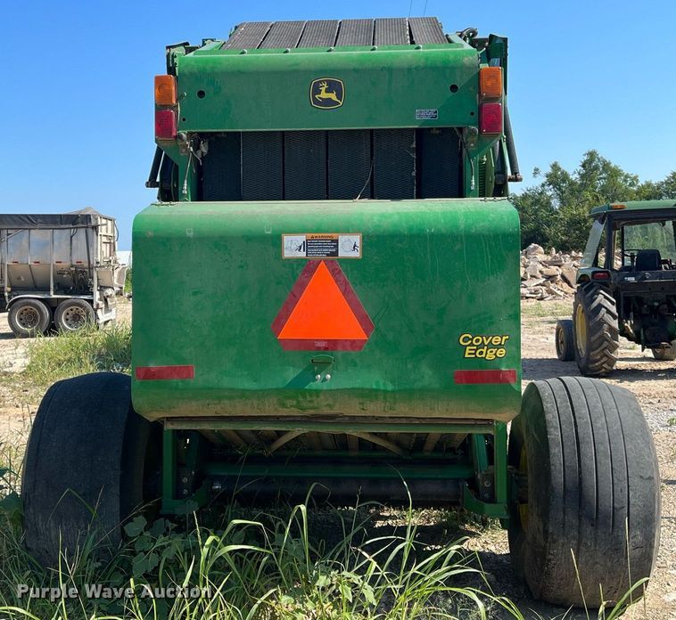 image for item DM1994 2011 John Deere 468 Mega Wide Plus  round baler