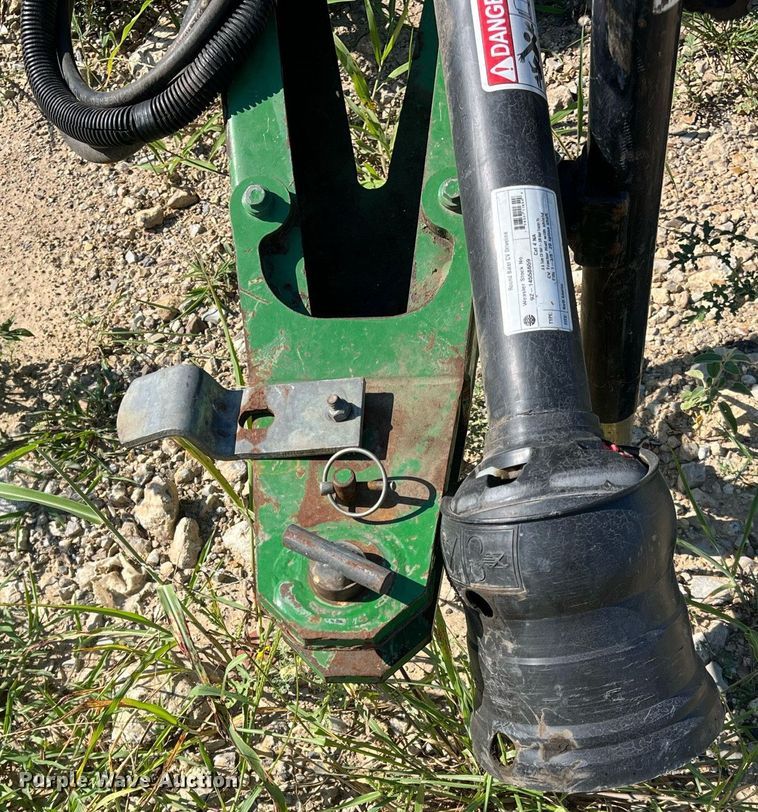 image for item DM1994 2011 John Deere 468 Mega Wide Plus  round baler