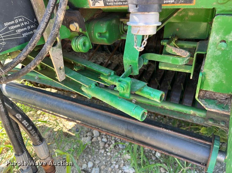 image for item DM1994 2011 John Deere 468 Mega Wide Plus  round baler