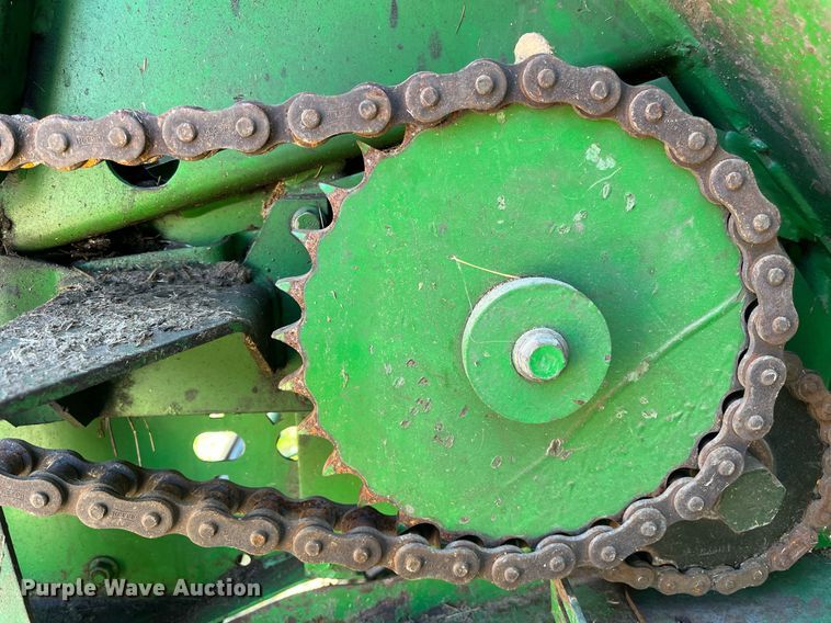 image for item DM1994 2011 John Deere 468 Mega Wide Plus  round baler