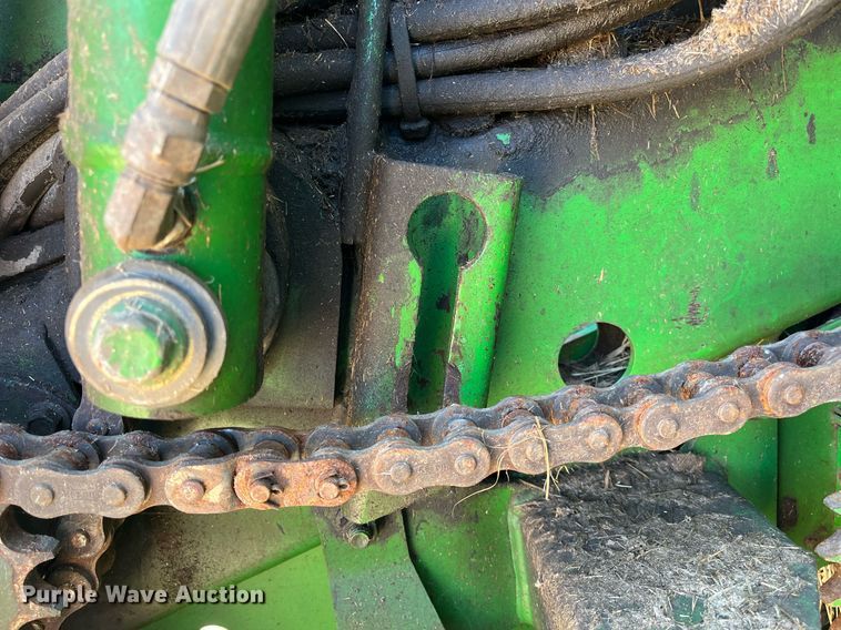 image for item DM1994 2011 John Deere 468 Mega Wide Plus  round baler