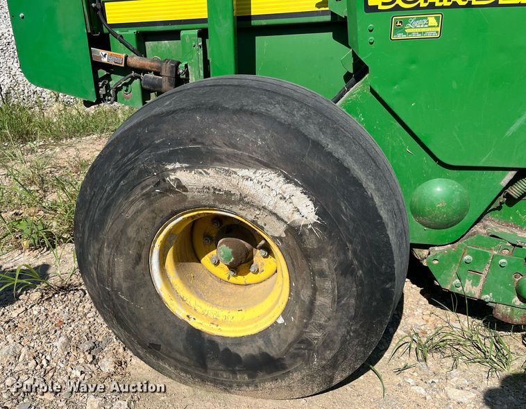 image for item DM1994 2011 John Deere 468 Mega Wide Plus  round baler