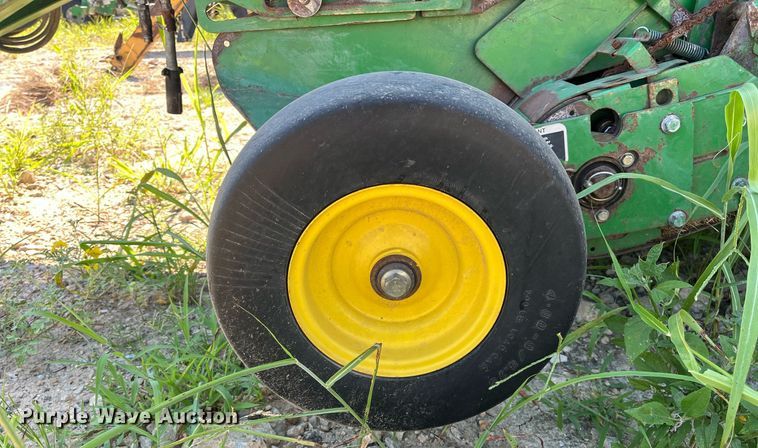 image for item DM1994 2011 John Deere 468 Mega Wide Plus  round baler