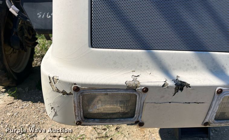 image for item DM1996 Willmar Ranger 7200  sprayer