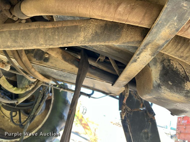 image for item DM1996 Willmar Ranger 7200  sprayer