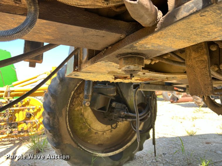 image for item DM1996 Willmar Ranger 7200  sprayer