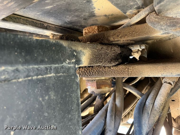 image for item DM1996 Willmar Ranger 7200  sprayer