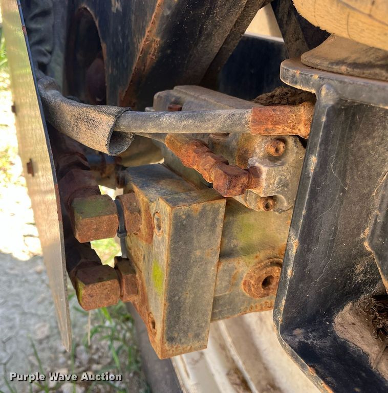 image for item DM1996 Willmar Ranger 7200  sprayer