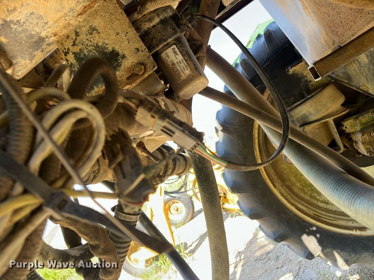 image for item DM1996 Willmar Ranger 7200  sprayer